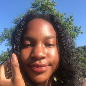 Meet your Posher, Keira